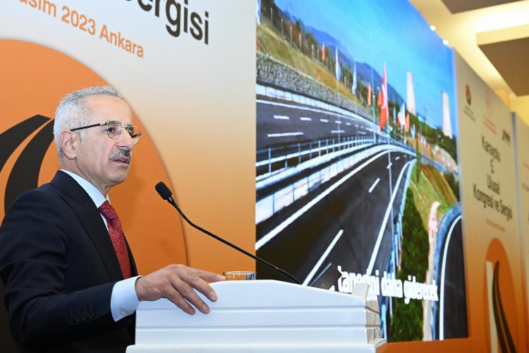 2028'e kadar bin kilometre daha yeni otoyol yapılacak