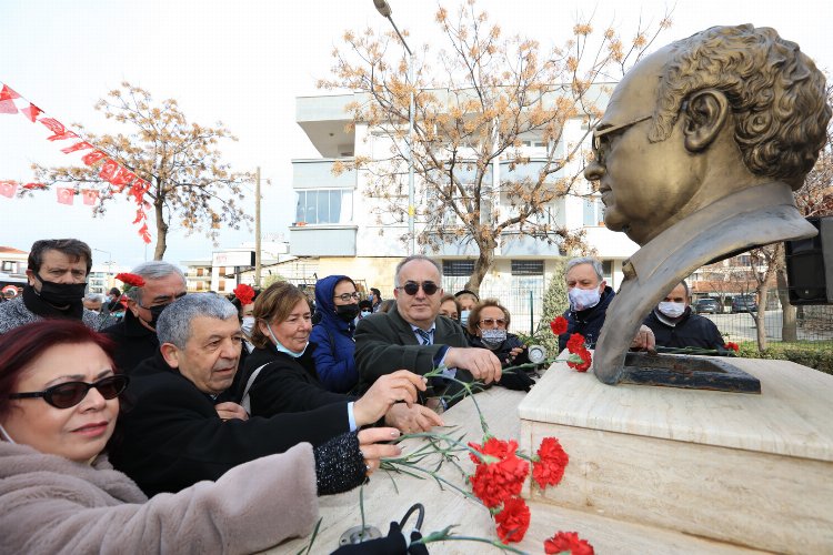 29. yılında ‘Uğur Mumcu’ İzmir Güzelbahçe’de anıldı