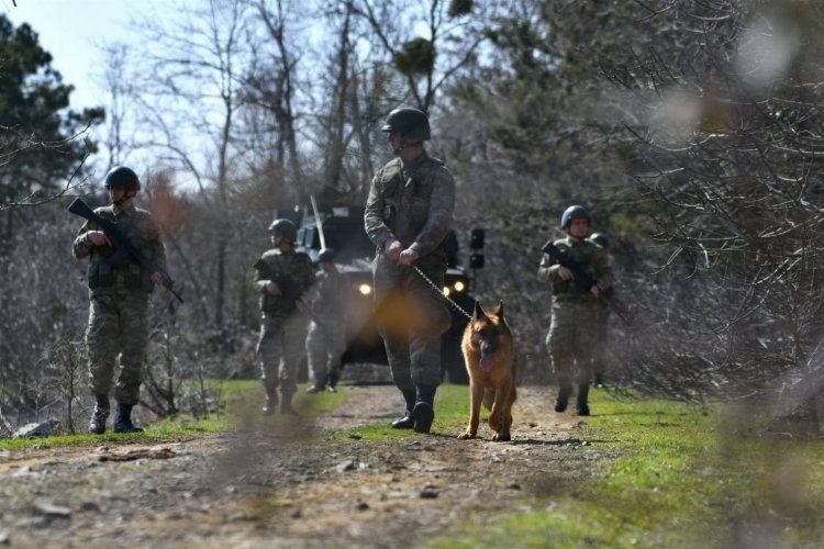 4'ü FETÖ mensubu sınırda 6 kişi yakalandı