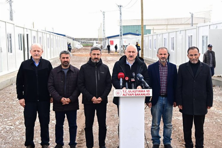 Adıyaman'da selde kaybolan 2 kişinin aranması sürüyor