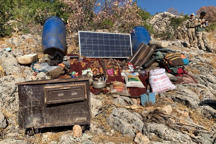 Adıyaman'da terör örgütüne ait toprağa gömülü eşyalar ele geçirildi