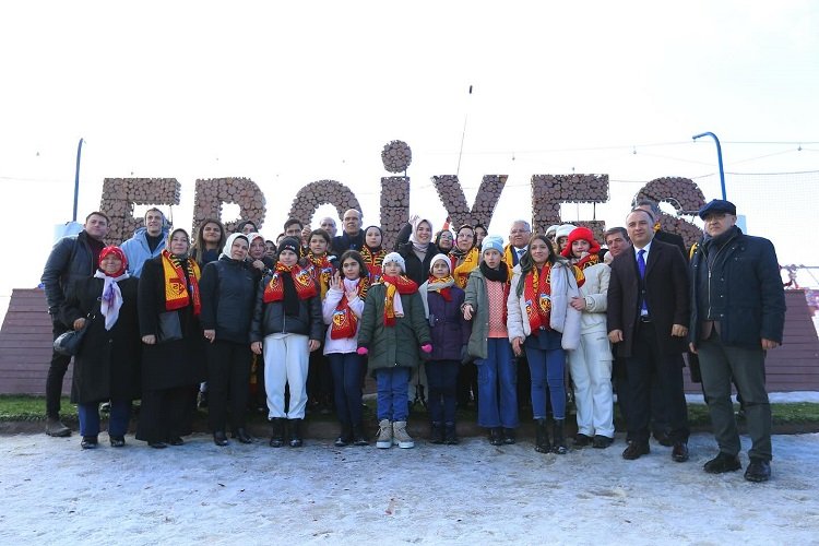 Aile Bakanı'ndan Erciyes çıkarması