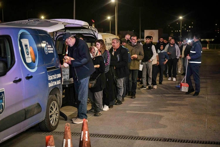 Ankara Büyükşehir'den şehir hastanelerine sahur ikramı