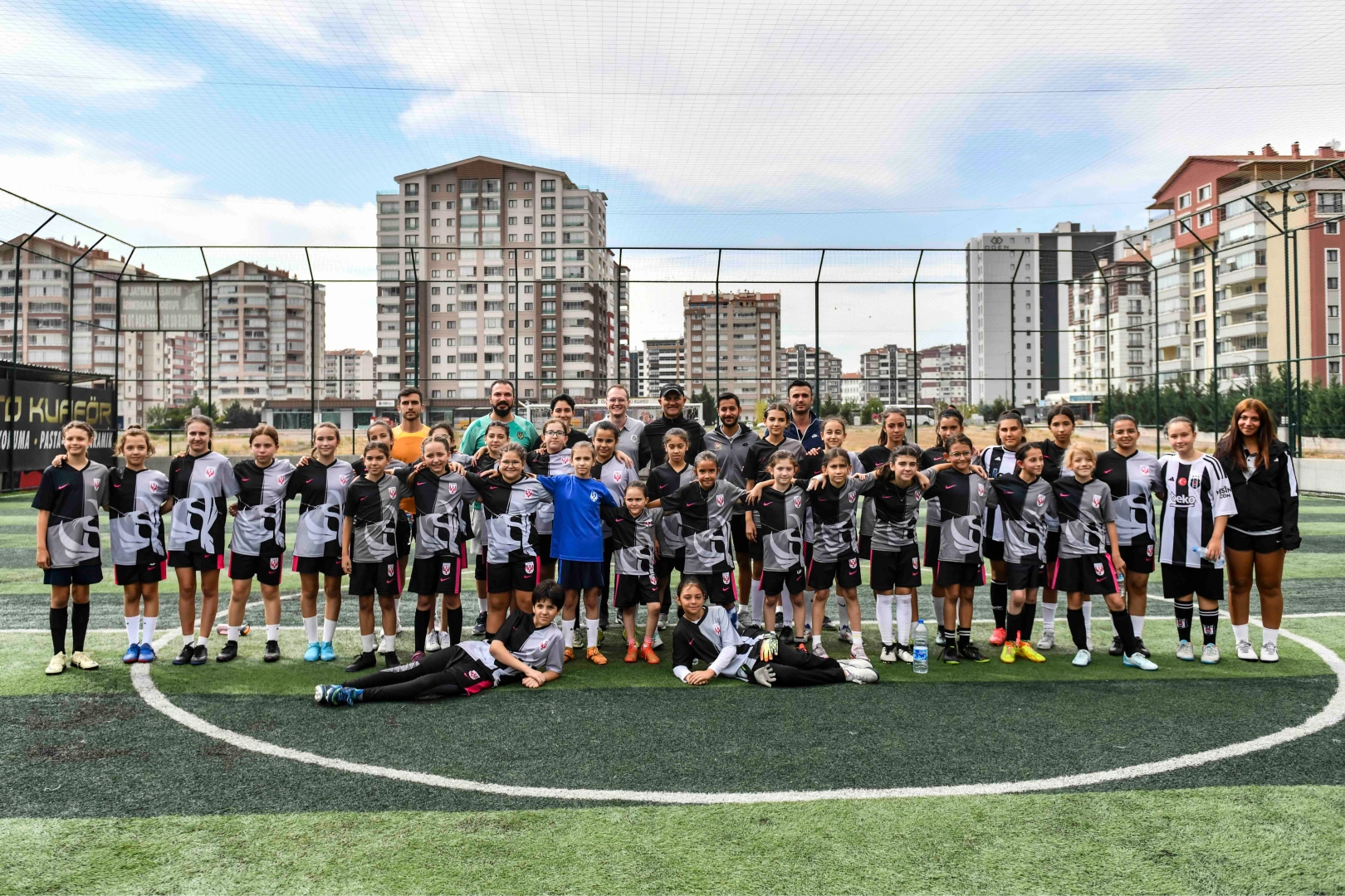 Ankara'da minik futbolcular için turnuva