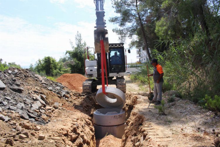 ASAT’tan Manavgat’ta kanalizasyon çalışması