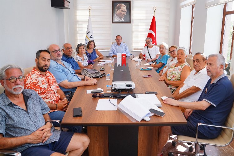 Ayvalık halkı 'Adalar' için tek yürek oldu