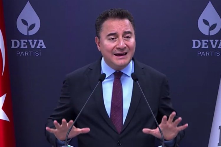 Babacan: Avrupa'yı gezebilen gençler, şimdi otobüs biletine muhtaç oldu