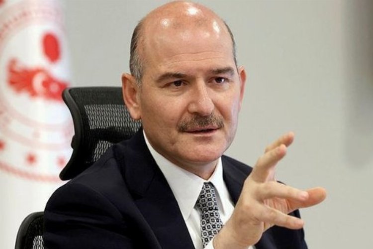 Bakan Soylu 'Ateş bacayı sarmış' dedi ve CHP'li belediyelerde yapılan işe alımları 11 maddeyle açıkladı