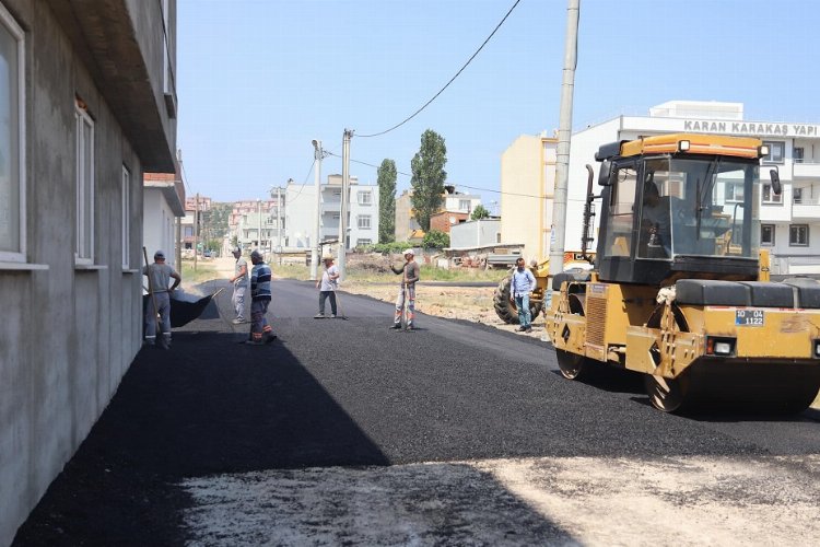 Balıkesir Bandırma'da yollar güzelleşiyor