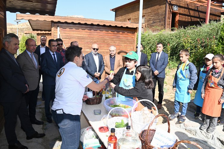 Başkan Pekyatırmacı'dan Sille Tabiat Okulu'na ziyaret