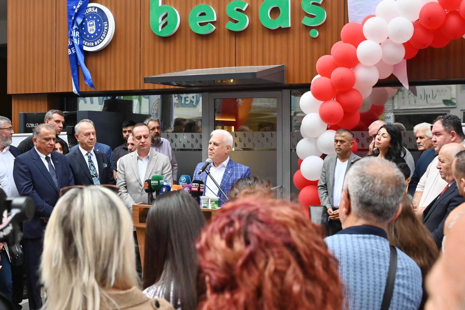 BESAŞ’ın ilk fabrika satış mağazası Gemlik’te açıldı