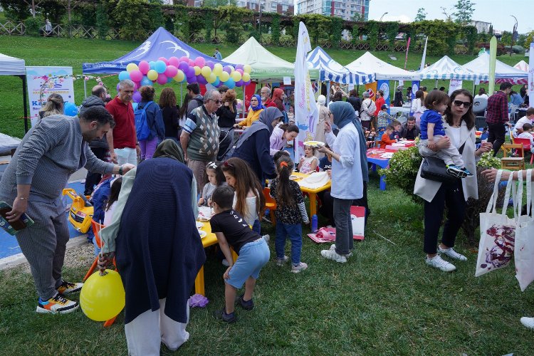 Beylikdüzü Belediyesi’nden Anneler Günü şenliği