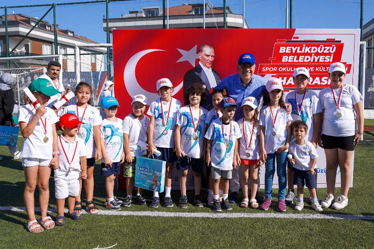 Beylikdüzü'nde yaz spor okullarına muhteşem kapanış