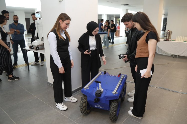 BTÜ'de Robot Günleri gerçekleştirildi