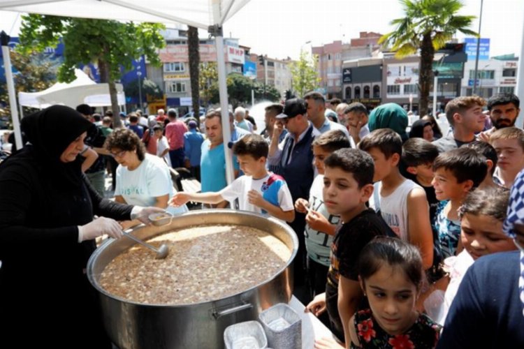 Bursa İnegöl'de bin 500 kişilik bereket