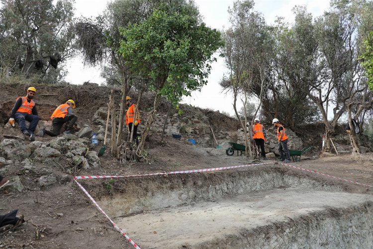 Bursa Mudanya'da antik Myrleia'nın sur duvarlarına ulaşıldı