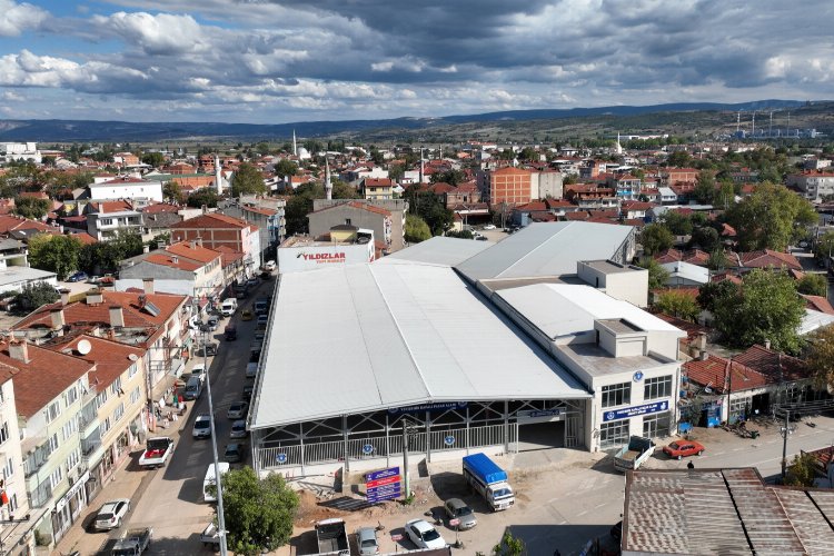 Bursa Yenişehir'de pazar alanında sona doğru