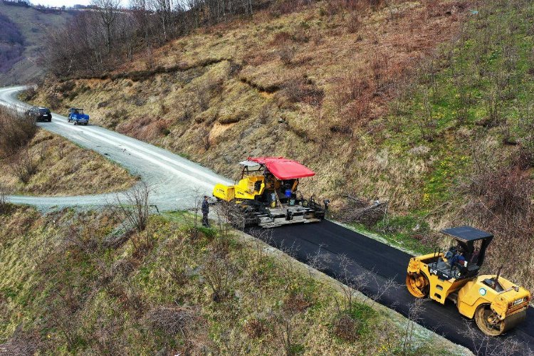 Büyükşehir’den Gültepe’ye gül gibi asfalt