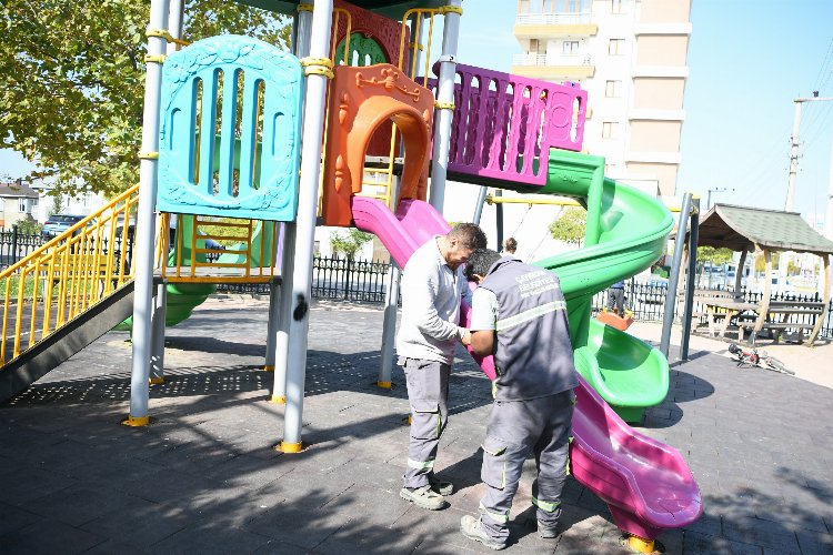 Çayırova'da bakım ve onarım çalışmaları sürüyor