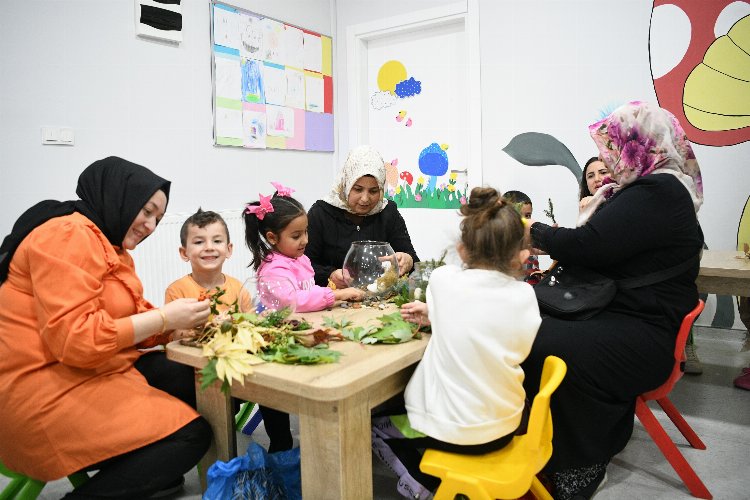 Çayırova'da çocuk kulüplerinde eğlenceli etkinlikler