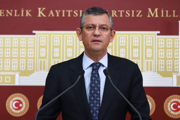 CHP'li Özel: Mesafemiz ve teröristlere yönelik tavrımız değişmeyecek