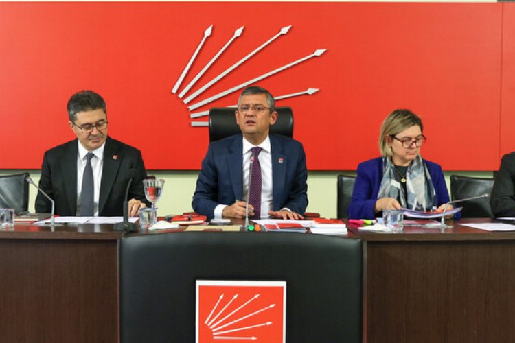 CHP'nin belli olan 227 belediye başkan adayının tam listesi