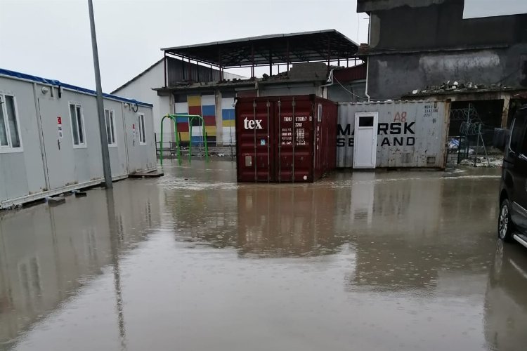 Depremzede aile hekimlerine zulüm iddiası!