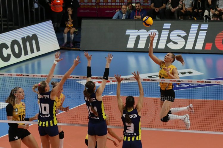 Derbi Vakıfbank'ın