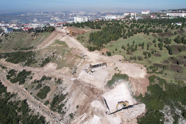 Dilovası'nda viyadüğün ayaklarına başlandı