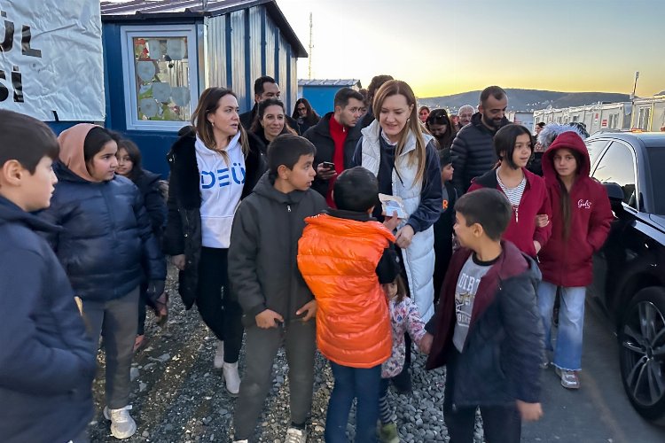 Dokuz Eylül deprem bölgesini unutmuyor