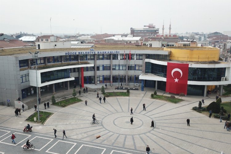 Düzce Belediyesi'nden yıkım uyarısı