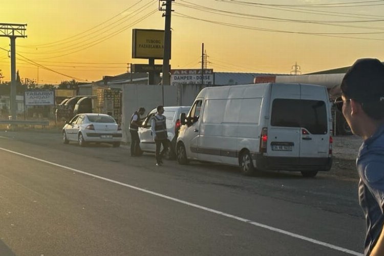 Edirne Keşan'da göçmen kaçakçılığı uygulaması