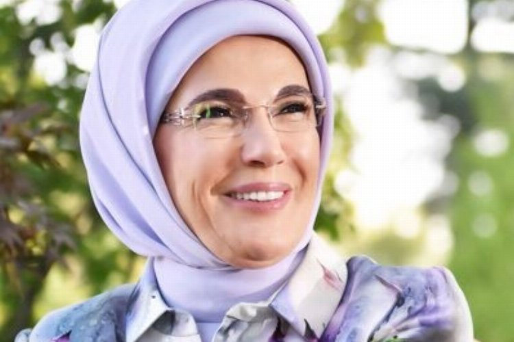 Emine Erdoğan izolasyon sürecini tamamladı