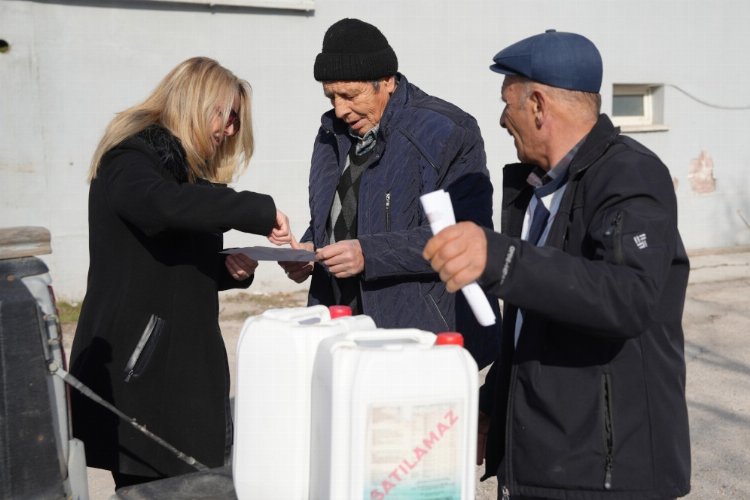 Eskişehirli üreticiye 'sıvı gübre' desteği