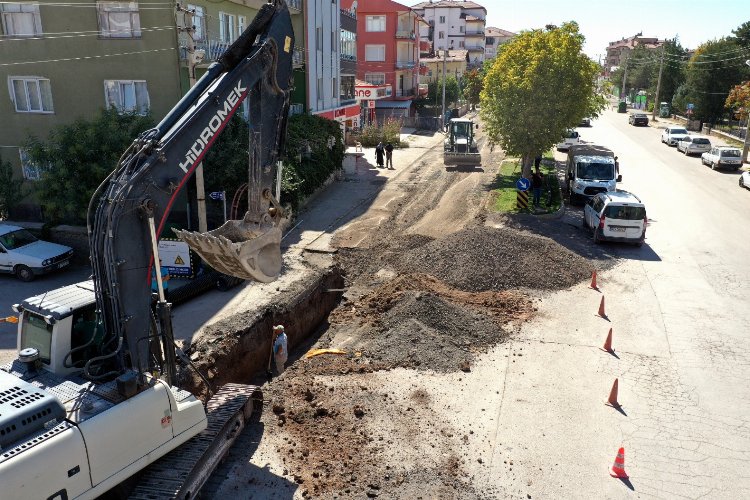 Fethiye Caddesi ve İstiklal Caddesi alt yapıda sınıfı geçti!