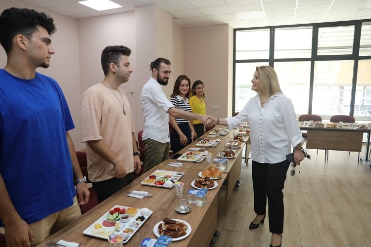 Fikirhane İzmit Projesi'ne yoğun ilgi