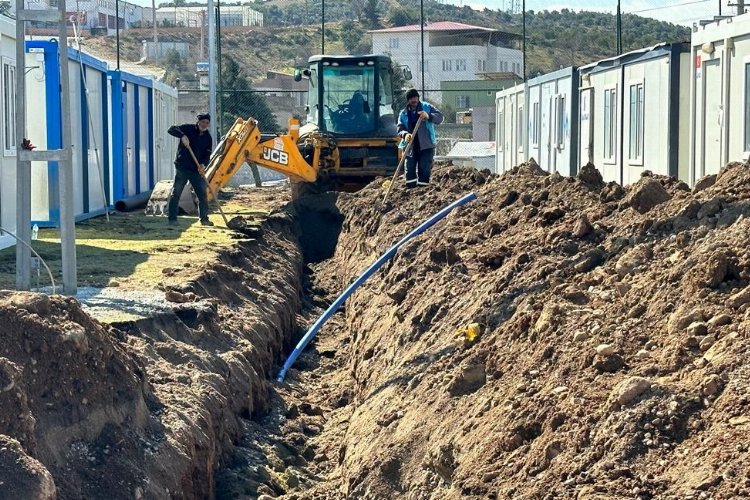 GASKİ'den depremzede ilçelerde altyapıyı iyileştirmeye devam