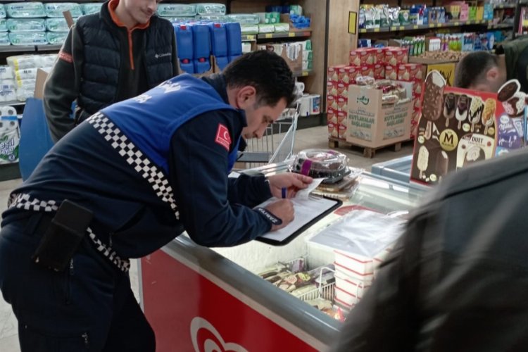 Gebze'de çok sayıda tarihi geçmiş ürün imha edildi