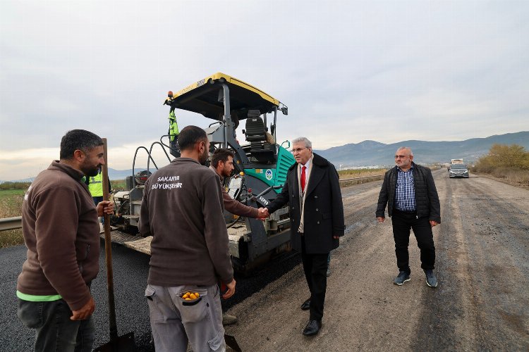 Geyve kırsalında hummalı çalışma