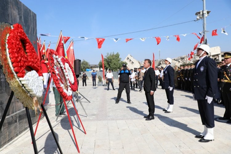 Hatay Büyükşehir şehitleri unutmadı