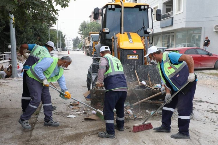 Hatay'da moloz ve hafriyatlar bertaraf ediliyor