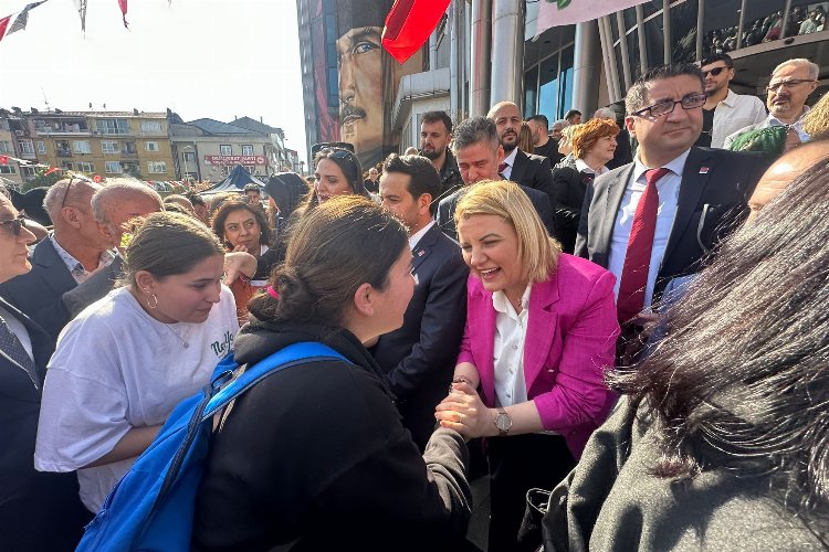 İzmit'te bayram coşkusu BELSA’da yaşandı