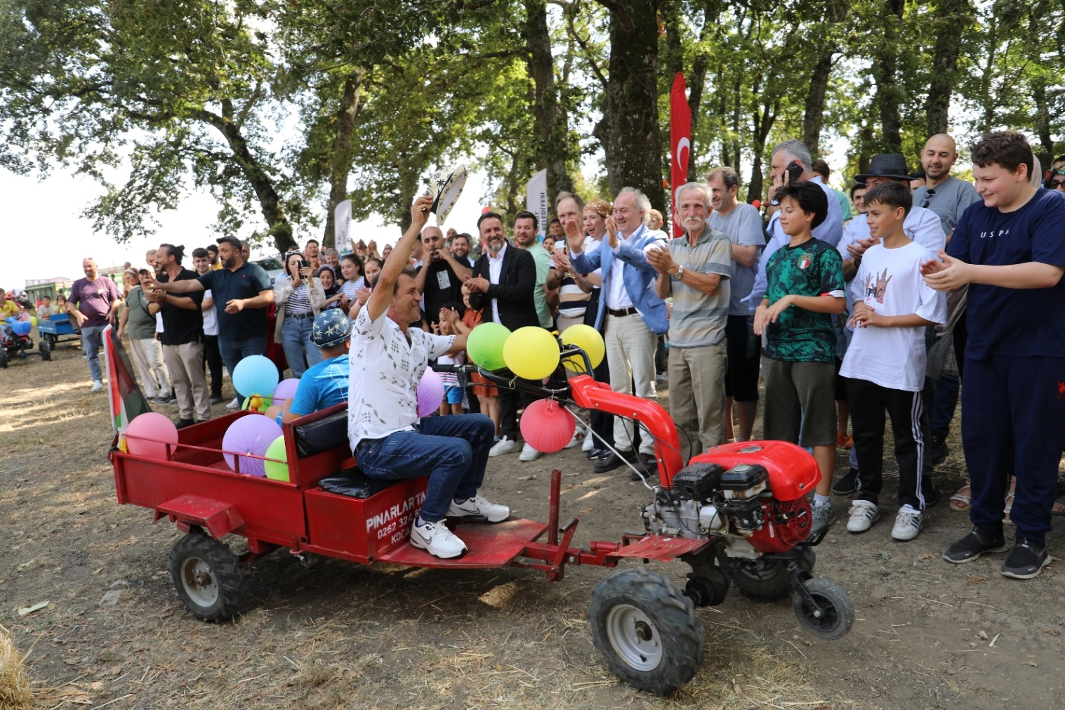 İzmit'te 'Pat Pat Festivali' renkli görüntülere sahne oldu