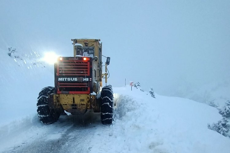 Kayseri Büyükşehir 110 mahalle yolunu açtır