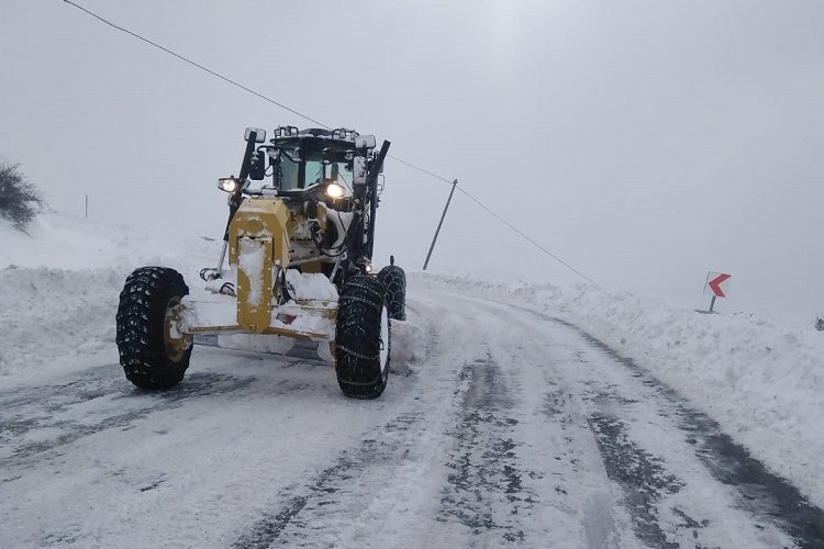 Kayseri Büyükşehir 449 mahalle yolunu açtı