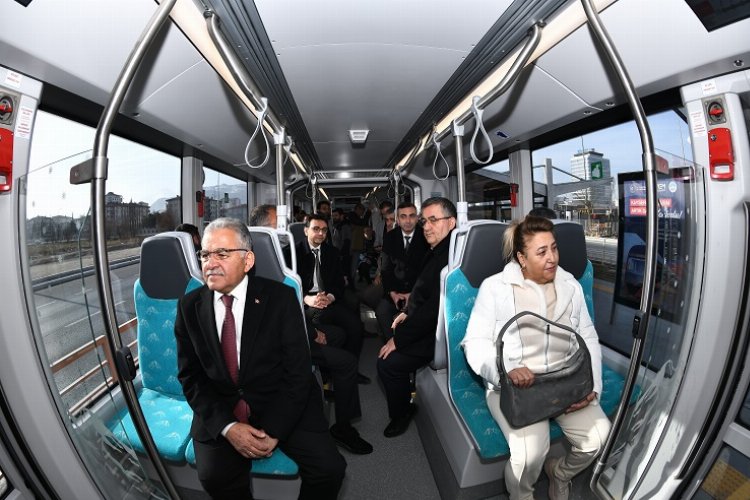 Kayseri'de yeni tramvay hattı hizmete başladı