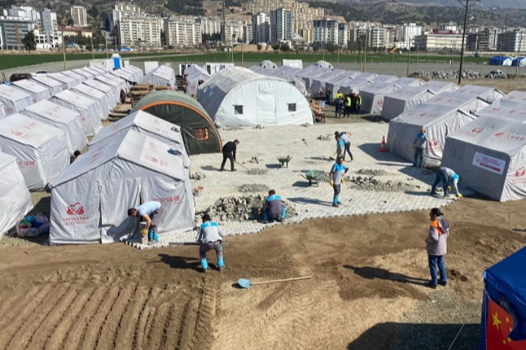 Kayseri Melikgazi'den deprem bölgesinde alt yapı çalışması