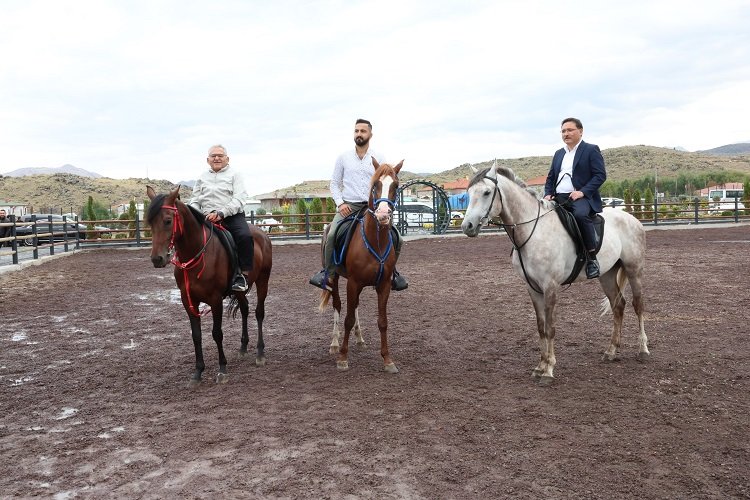 Kayseri protokolünden Hürmetçi mesaisi