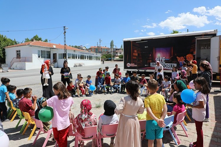 Kayseri Talas'tan gezici kütüphane