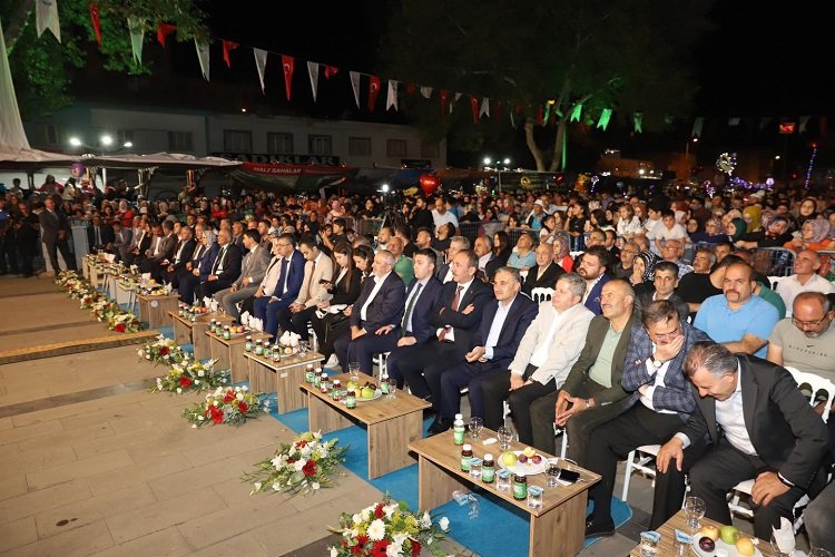 Kayseri Yahyalı'da Elma ve Turizm Festivali